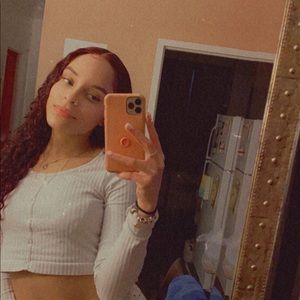 Meet your Posher, Anisah